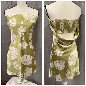 Tropical Green and White Leaf Print Strapless & Cowl Back Dress - Size M (A018)